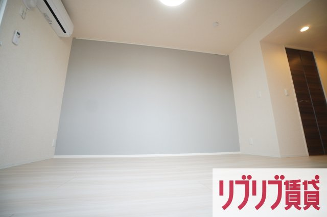 D-ROOM椿森1丁目Cの居間・リビング