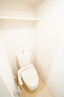 【トイレ】 | Biz STAY千葉・蘇我 | ※同物件・反転タイプの写真です。