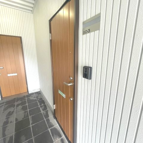 セントウレアの玄関