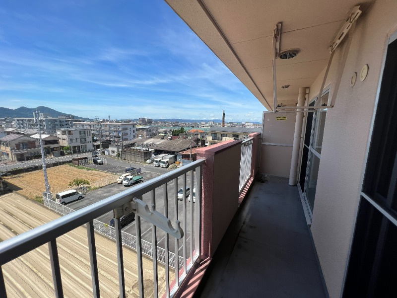 メゾン田井新町のバルコニー