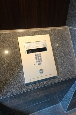 【セキュリティ】 | ポルト・ボヌール梅田WEST