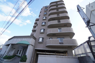 【外観】 | 【上質リノベ】ルミエール戸坂 | 現室内（2023年8月15日11：00頃）撮影