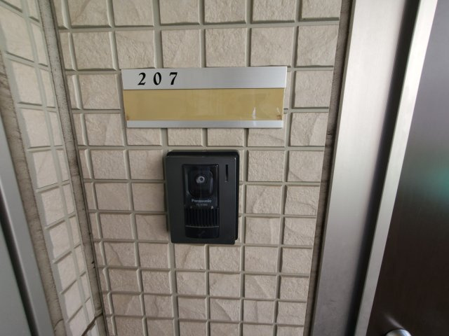 サニーウエルの玄関