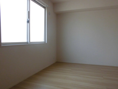 【洋室】 | プリマヴェーラ Ⅱ | 洋室