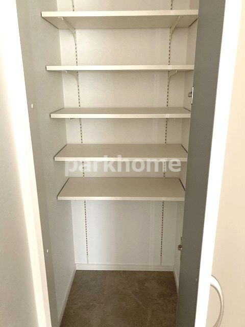 ラークネストの収納|収納豊富です