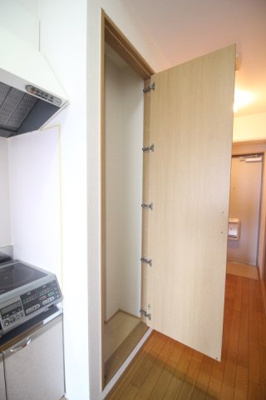 【収納】 | エルフィン