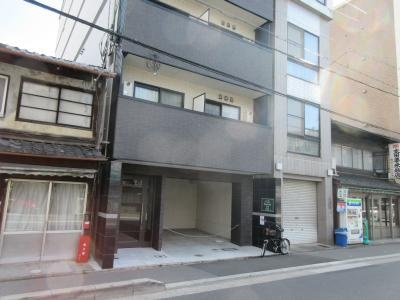 ブリエ五条大宮の外観