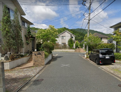 【前面道路含む現地写真】 | 貫弥生が丘三丁目12番1号（B-14）