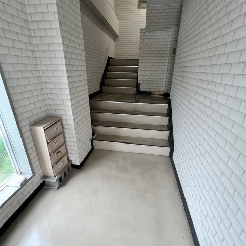 室蘭市知利別町１丁目8-13テナントのその他共用部分