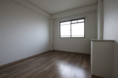 【洋室】 | グランドハイツ杉田Ⅰ