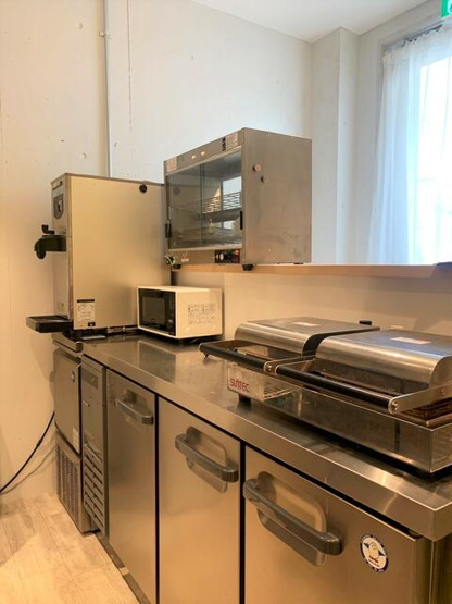 【キッチン】 | ＭＯＤＥＲＮ　ＰＡＬＡＺＺＯ　博多ｖｉｃｉｎｏ