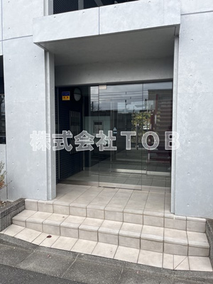 【エントランス】 | リジノワール千歳烏山