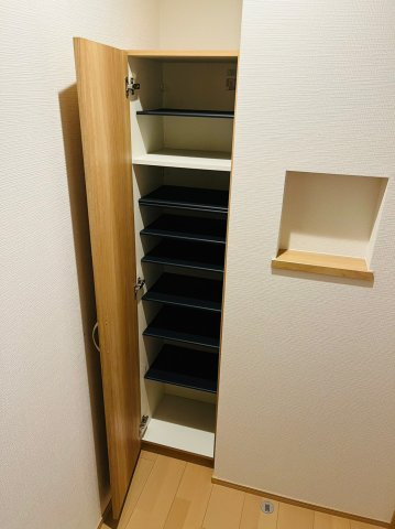 仲介手数料0円GRANDTIC東枇杷島駅前の収納