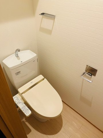 仲介手数料0円GRANDTIC東枇杷島駅前のトイレ