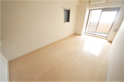 【洋室】 | プレサンス本町プライム