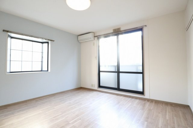 玉二ハイツの居間・リビング|※別部屋のイメージ写真です。