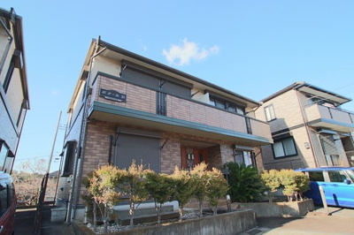 田園都市線「長津田」駅徒歩１７分★室内小型犬または猫計１匹飼育可能な物件です♪