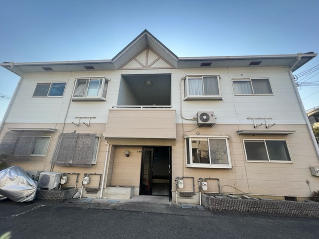 小山ハイツの外観