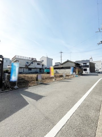 牛ヶ瀬弥生町2号地　建築条件無土地　専通プランの前面道路含む現地写真