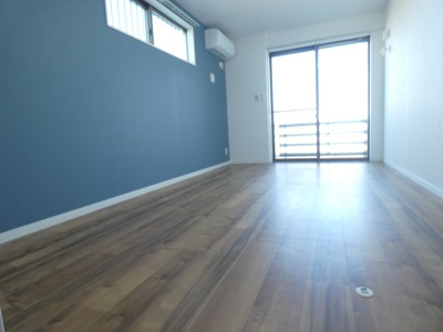 【居間・リビング】 | Best Stage 拝島 | 広めの7.8帖居室