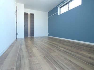 【居間・リビング】 | Best Stage 拝島 | 全室角部屋、2面採光の明るいお部屋です