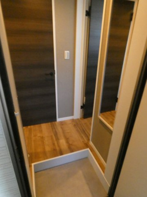 【玄関】 | Best Stage 拝島 | 玄関です