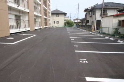 【駐車場】 | ラ・ルーチェ芳泉