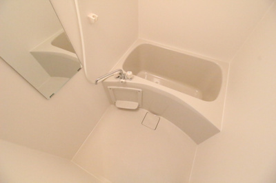 【浴室】 | ラ・ルーチェ芳泉