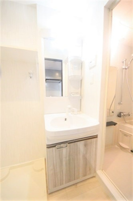 【洗面所】 | セオリー大阪ルチア