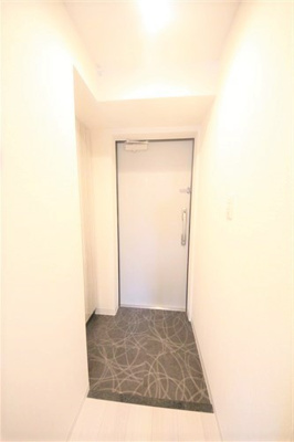 【玄関】 | セオリー大阪ルチア