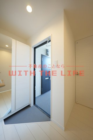 エクシア久留米大学駅前【キャッシュバック対象物件】のその他共用部分|シンプルで使いやすい玄関です