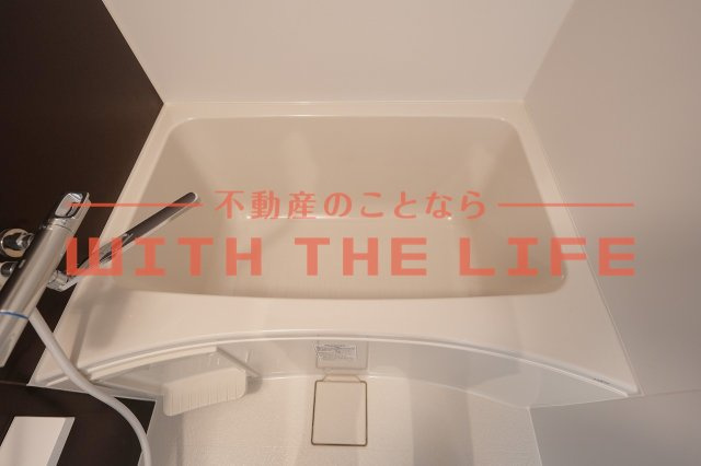 エクシア久留米大学駅前【キャッシュバック対象物件】の浴室|コンパクトで使いやすいお風呂です