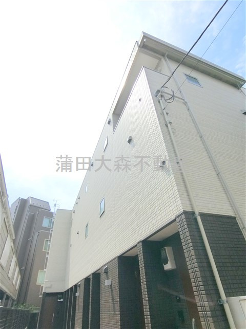 クレストコート蒲田の外観