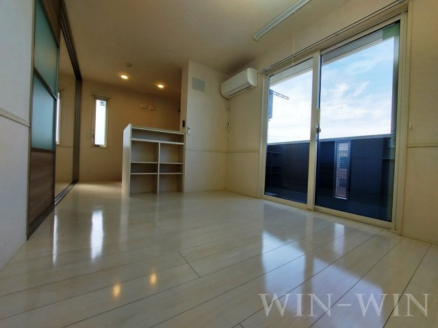 オアシス牛川 Ⅱの居間・リビング