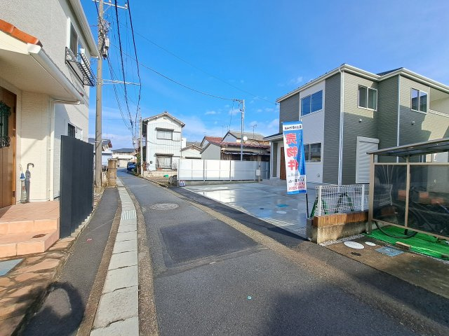 新築　高崎市台町1期　Heartful　Town　1号棟の前面道路含む現地写真|現地写真　西側接道幅員約4ｍ