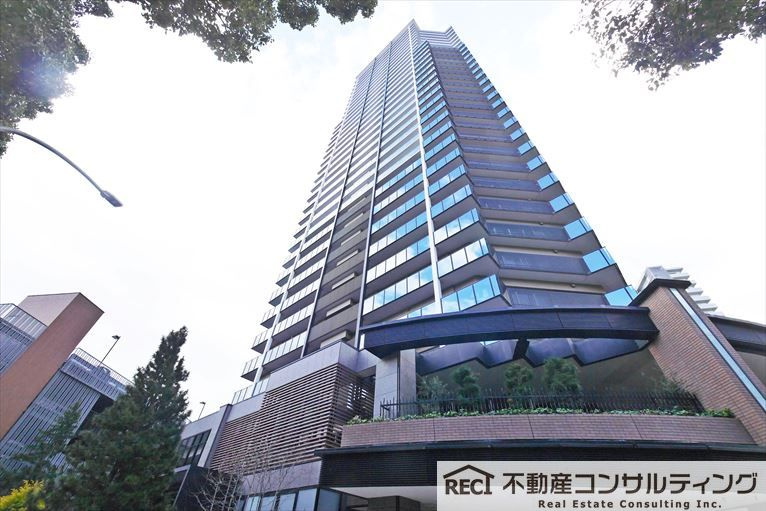 アーバンライフ神戸三宮ザ・タワーの外観