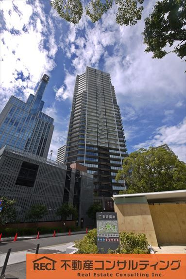 アーバンライフ神戸三宮ザ・タワーの外観