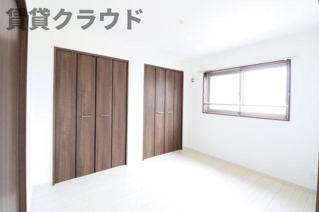 ピュアコートの寝室|ゆとりの広さです