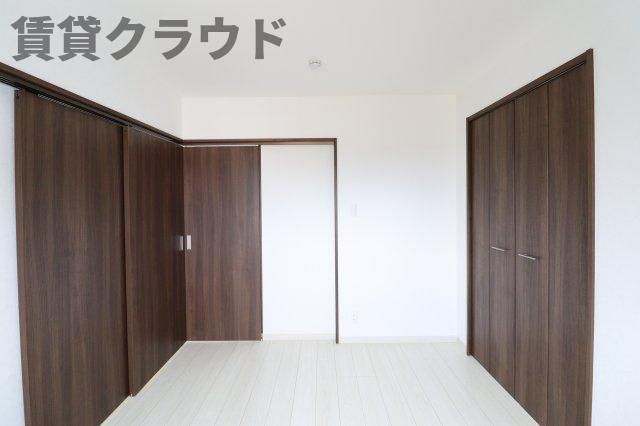 ピュアコートの洋室|使い勝手のいい洋室です