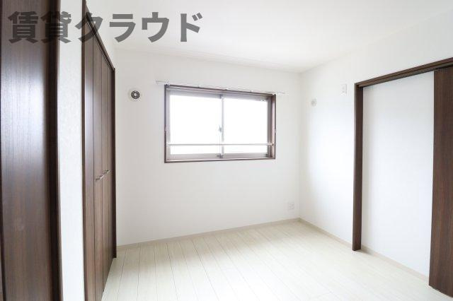 ピュアコートの洋室|個人の部屋や寝室として使える洋室です