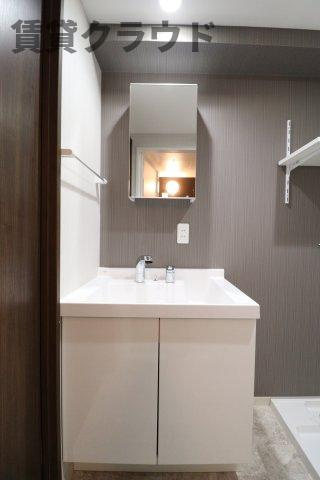 ピュアコートの洗面所|デザインがおしゃれな独立洗面台です！