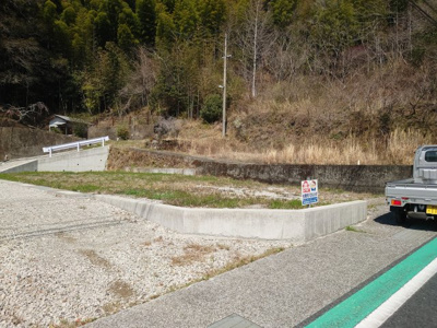 【外観】 | 日高村下分分譲地② | 国道33号線沿いです。
