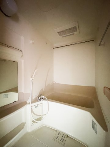 レジデンス城西Ⅰの浴室