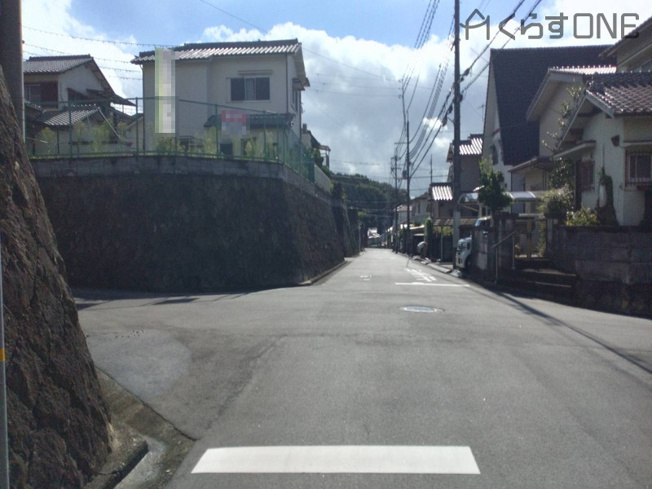 【前面道路含む現地写真】 | 姫路市香寺町中寺／中古戸建