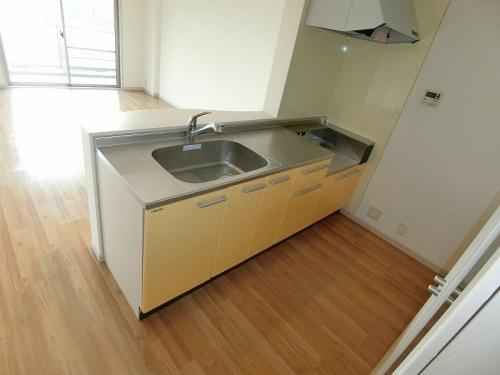 レジデンス・グリンダのキッチン|お料理しやすいキッチンです