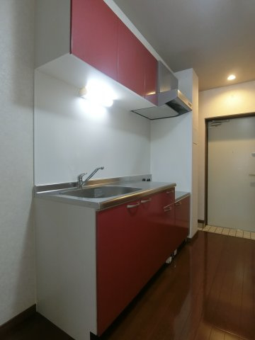 フェアリーコート博労町のキッチン