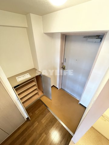 ピアー依奈の玄関