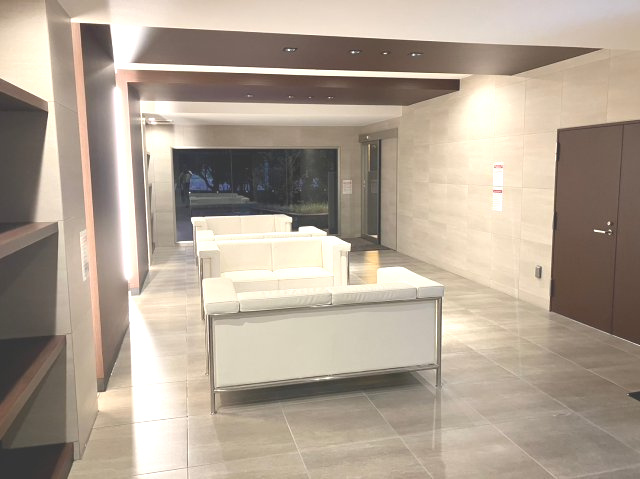 アーバンパレス香椎照葉のエントランス