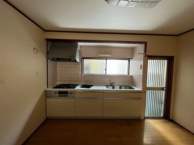 大和高田市南陽町戸建のキッチン