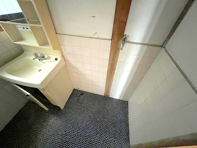 葛城市疋田戸建ての洗面所